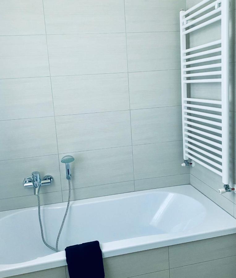 The Fahouse Apartment Treviso Ngoại thất bức ảnh